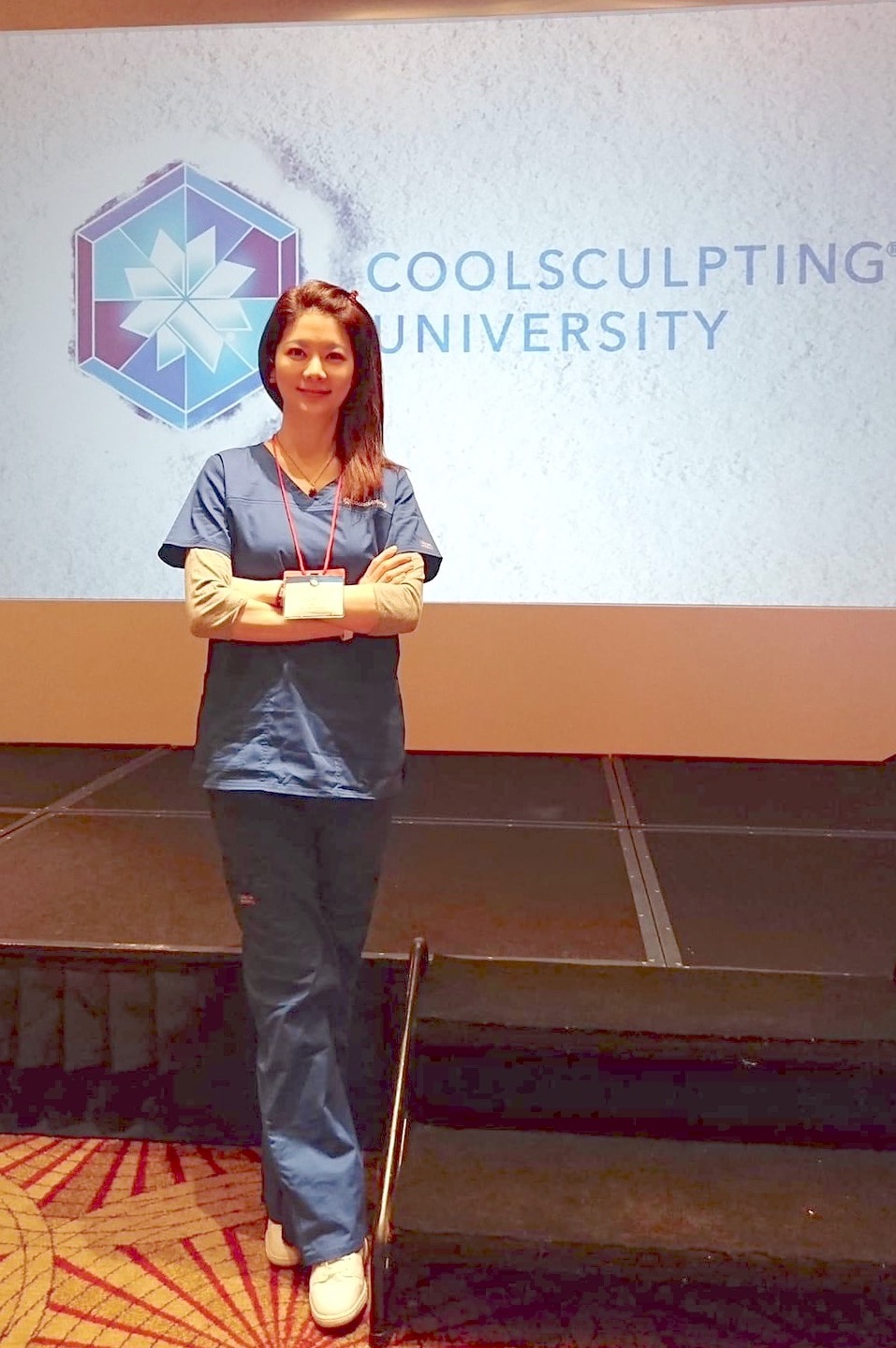 盧采葳醫師於 2017 年受邀參與酷塑大學（CoolSculpting University），並獲得官方認證-三豐專業醫美體雕推薦